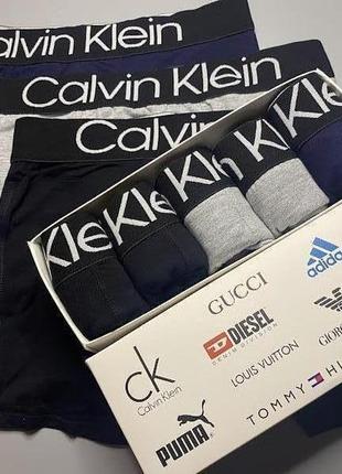 Чоловічі труси-боксери 5 шт. calvin klein в пакованні.