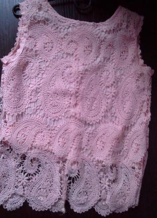 Класна блузка.