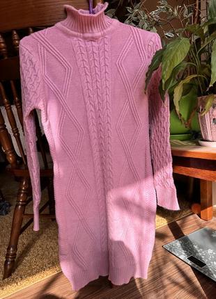 Теплое вязаное платье туника
