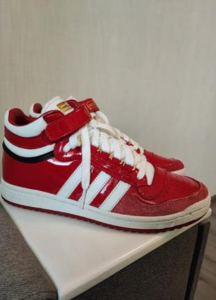 Adidas/кроссовки/красно-белые/40 размер1 фото