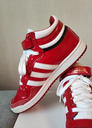 Adidas/кроссовки/красно-белые/40 размер5 фото