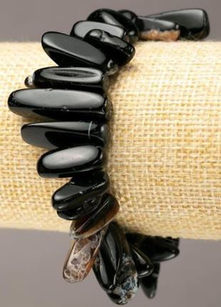 Браслет агат чорний крихта "голка" d-10-20х3-7 мм l-18 см +-