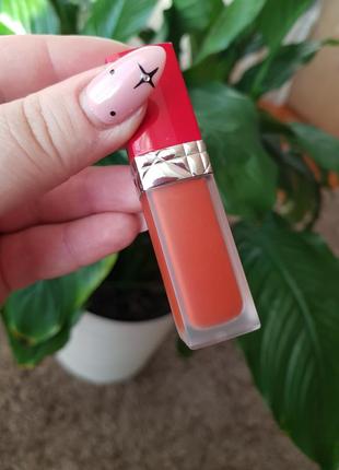 Помада діор dior rouge dior ultra care liquidрідка помада для губ із квітковою олією