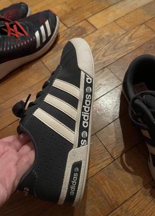 Adidas кросівки1 фото