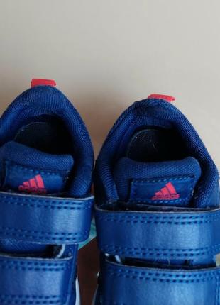 Кросівки adidas, 23 розмір5 фото