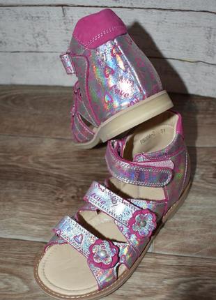 Ортопедичні босоніжки