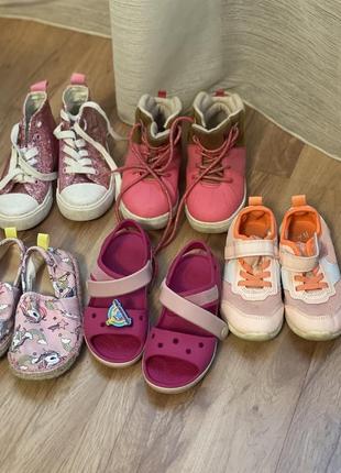 Дитяче взуття 26-28 розміру crocs h&m2 фото