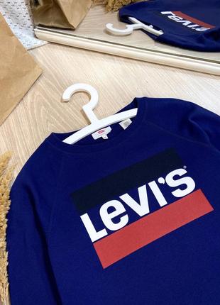 Свитшот от levi’s, оригинал💖6 фото