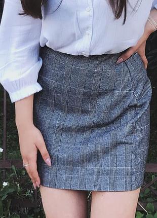 Жіноча спідниця