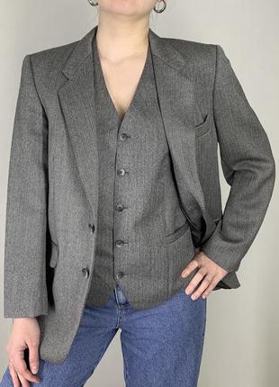 Піджак жилетка вовна