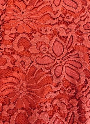 Сукня силуетна міді гіпюр св'яткова червона ошатна плаття жіноче однотонна по фігурі демисезонне класика мереживо5 фото