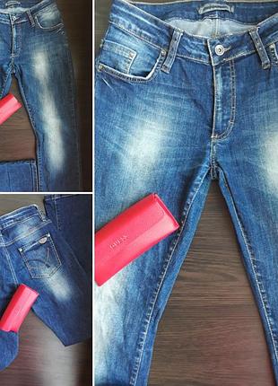 Джинсы dsquared