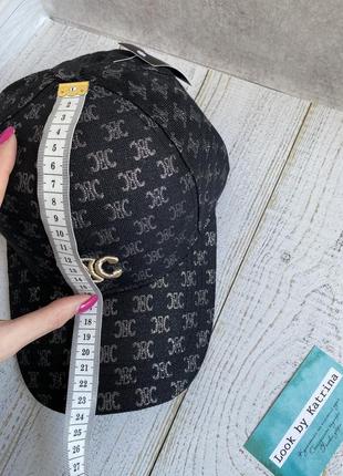 Кепка бейсболка черная с принтом