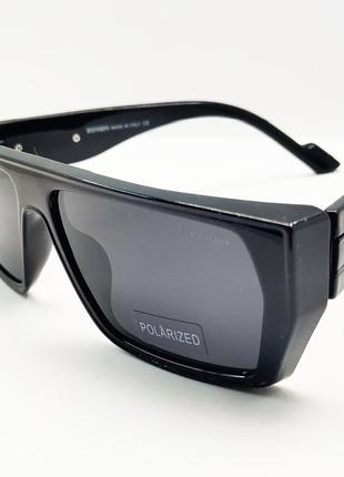 Чорні поляризаційні окуляри в стилі ferrari