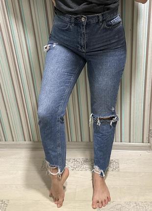 Женские рваные джинсы mom lc waikiki jeans синего цвета