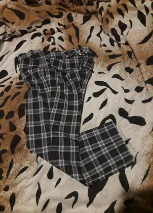 Брючний костюм в клітину, 42-44рр