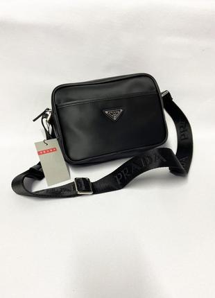 Сумка / месенджер prada triangle logo shoulder bag in re-nylon