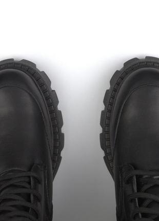 Женская обувь больших размеров 40-44 ботинки кожаные черные на меху на платформе cosmo shoes kate 2 black bs9 фото