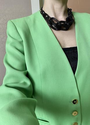 Піджак без лацканів весняного кольору3 фото