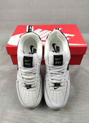 Женские кроссовки nike air force 1 '82 lv8 white/black9 фото