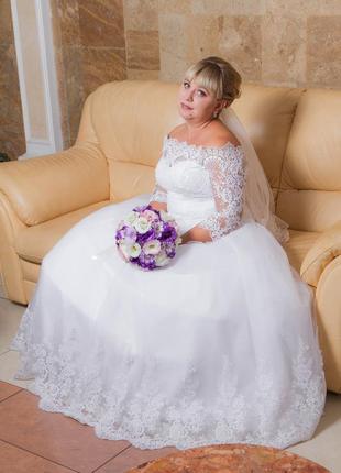 Свадебное платье