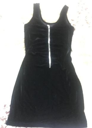 Круте оксамитове плаття r&d