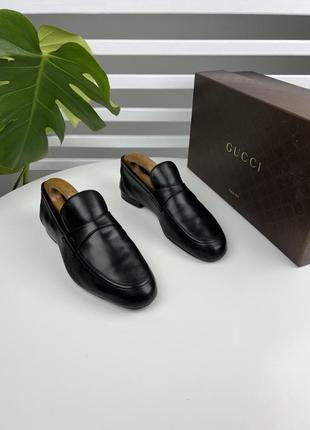 Оригінальні чоловічі лофери gucci