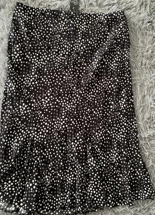 Красивая юбка длинная вискоза черная с белым 18 3 хл4 фото