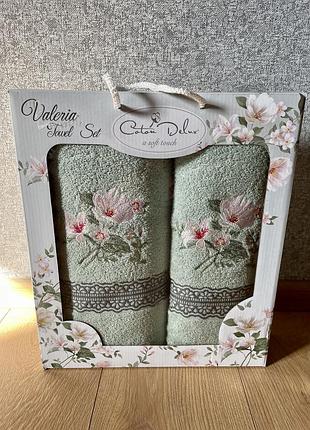 Подарочный набор полотенец