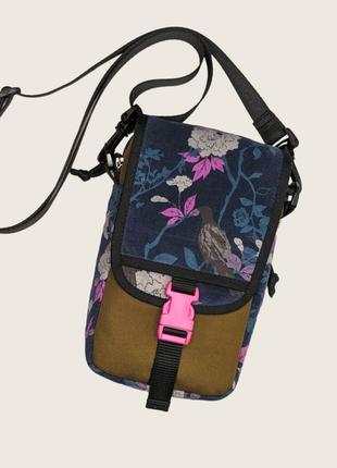 Сумка. жіноча, квітковий принт, через плече