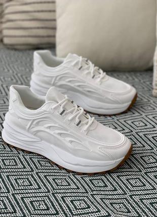 Кросівки кеди на високій підошві платформі масивній білі