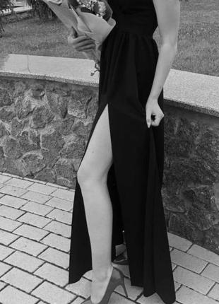 Вечірня сукня