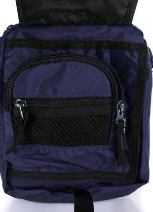 Чоловіча спортивна сумка темно-синя з чорним onepolar w3088-navy6 фото