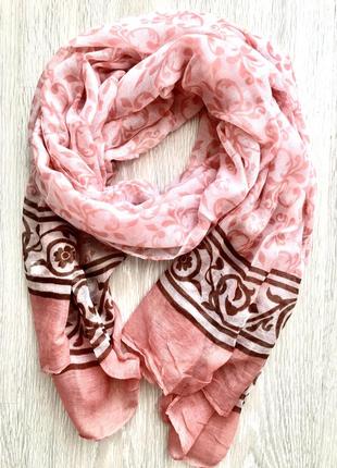 Шарф весенний розовый