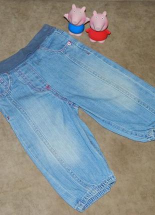 Джинсы детские на девочку 9-12 месяцев голубые с розовой ниточкой marks and spencer.