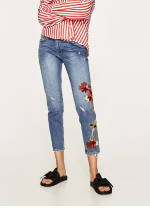 Zara women's slim boyfriend jeans with embroidery 38 розмір  (3175/241/400)