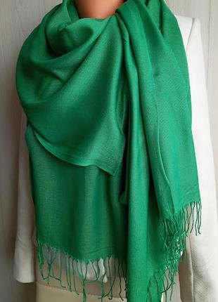 Зеленый шарф палантин, весна осень, демисезон, однотонный тонкий легкий, туречна2 фото