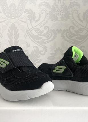 Дитячі кросівки skechers3 фото