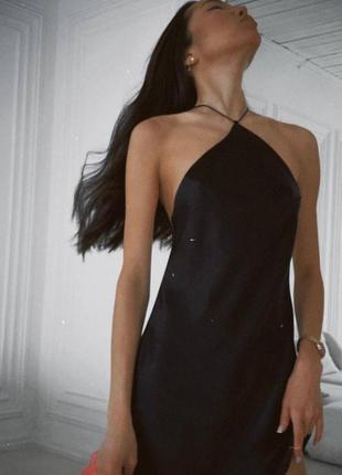 Маленькое черное платье, легкое с открытой спиной2 фото