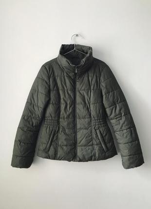 Демисезонная куртка цвета хаки marks&spencer stormwear стьобана куртка захисного кольору весна осень