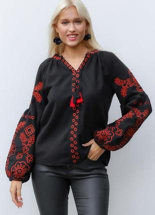 Вишиванка чорна з червоним орнаментом