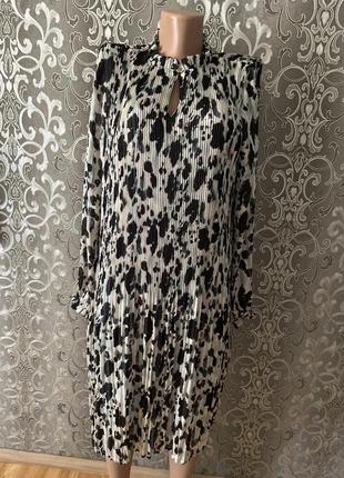 Платье (возможен обмен)