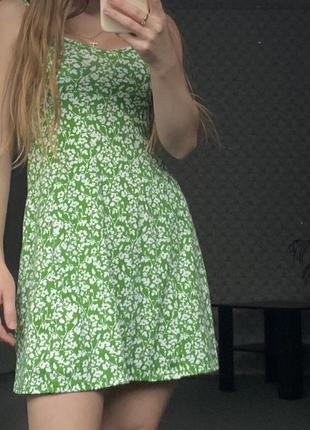 Літня сукня