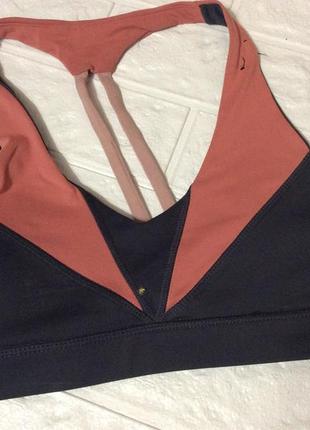 Спортивный топ-маечка бесшовная з поролоновыми чашечками без косточек р.42-44