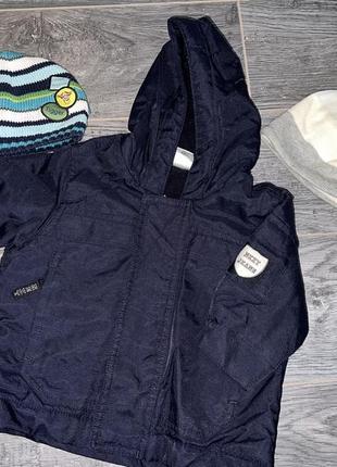 Курточка для хлопчика від next ,2 шапочки та светер2 фото