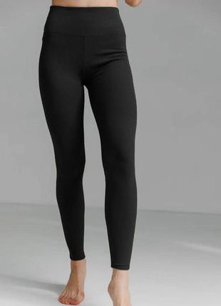 Жіночі лосіни