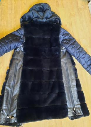 Зимова куртка з хутром3 фото