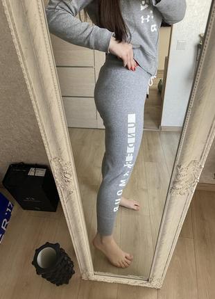 Спортивные штаны женские under armour5 фото