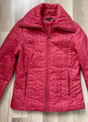 Крута стьобана курточка h&m на весну.