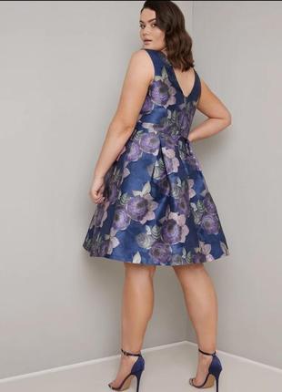 Платье праздничное с цветами chi chi london